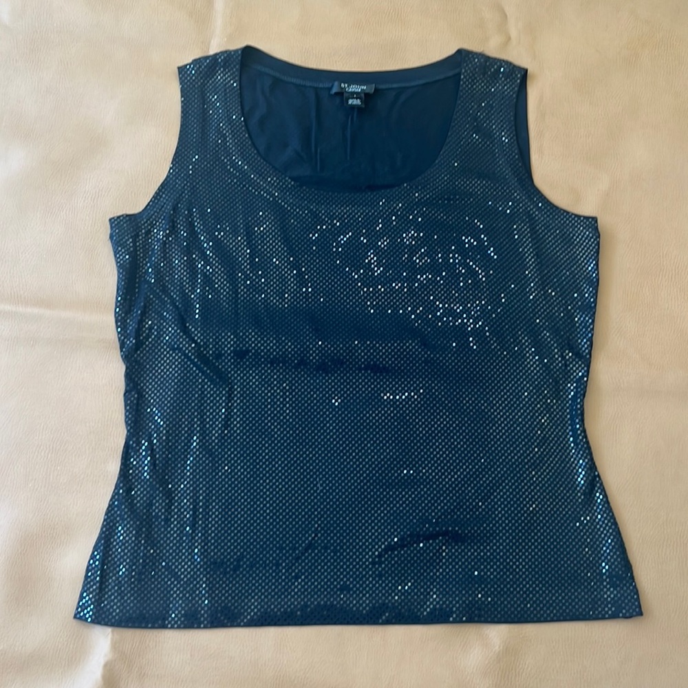 St. John Caviar Shirt size L